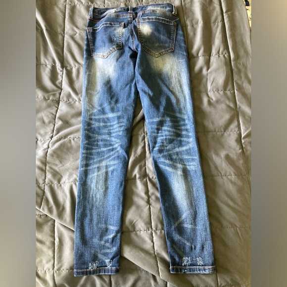 Mudd Skinny Distressed Denim Jeans - Picture 4 of 6
